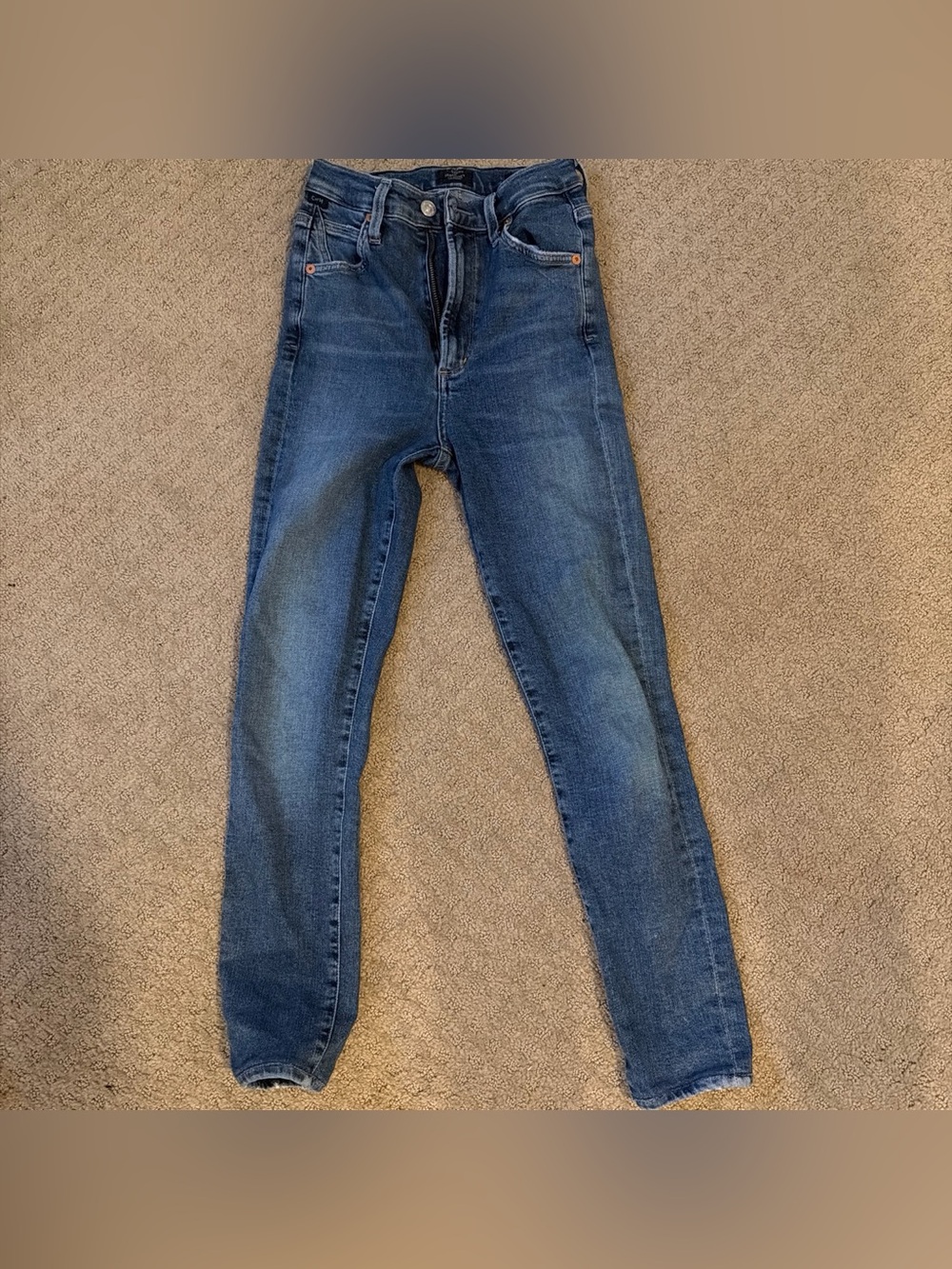Skinny jeans